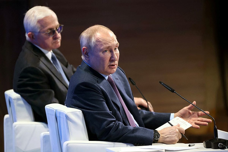 Putyin: az okosabb orosz vállalkozók nem léptek le