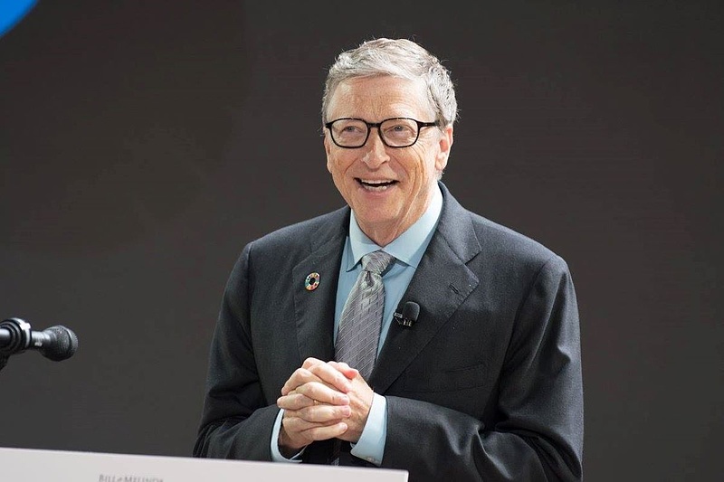 Bill Gates forradalmi áttörésnek tartja a GPT mesterséges intelligenciáját