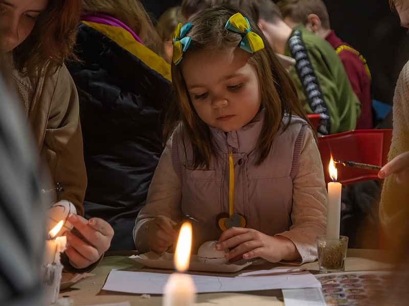 Orosz bűnök: elrabolt ukrán gyermekek térhettek vissza a családjukhoz