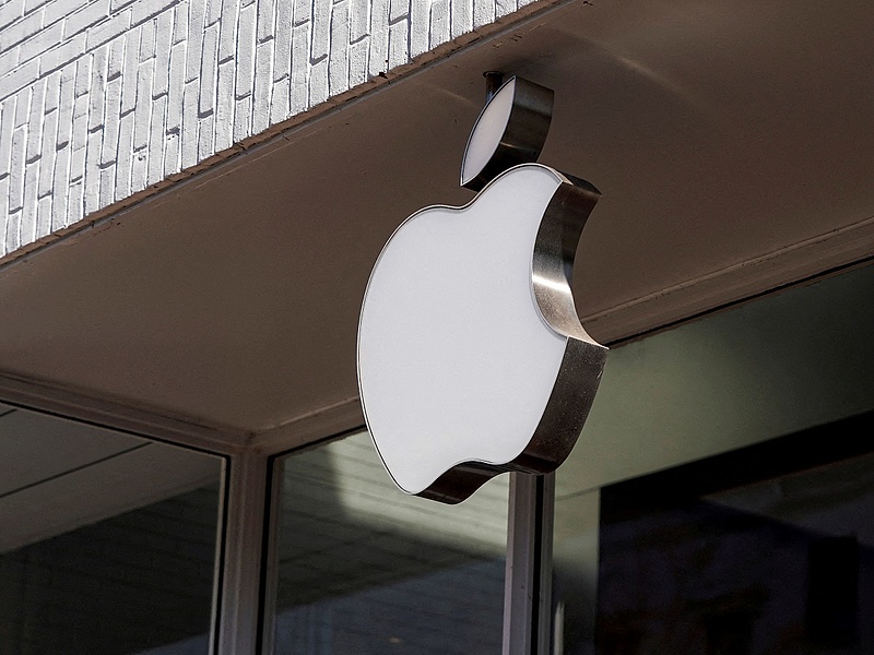 Az Apple partnere lett az egyik pesti tőzsdei társaság