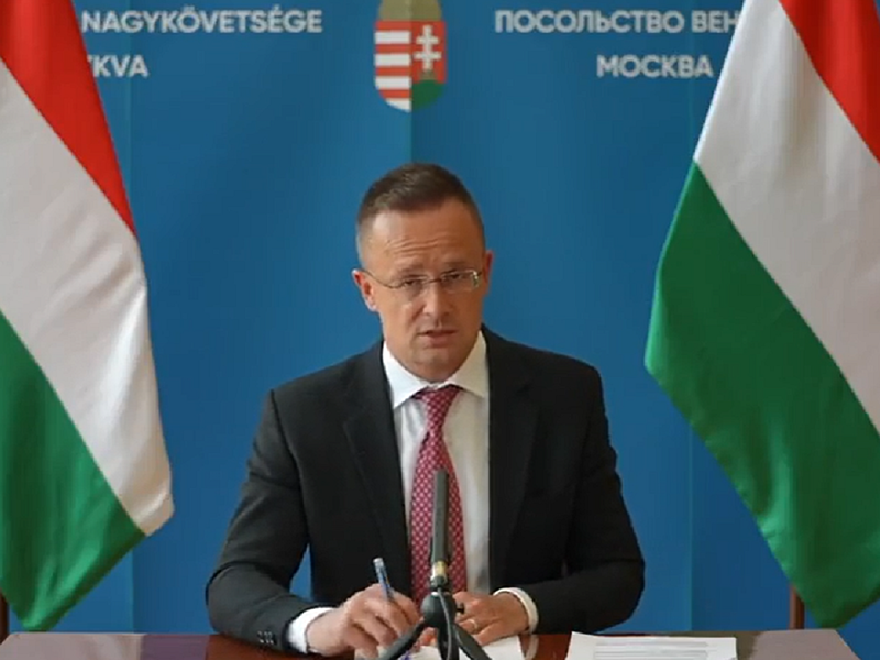 Szijjártó Péter: Szerencsére nem az ukrán elnök dönti el, hogy Magyarország viselkedése NATO-tagországként megfelelő-e