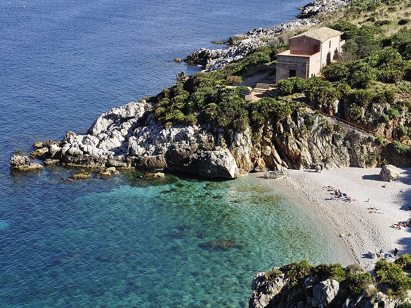Két tonna kokain úszott a tengeren Szicília partjainál