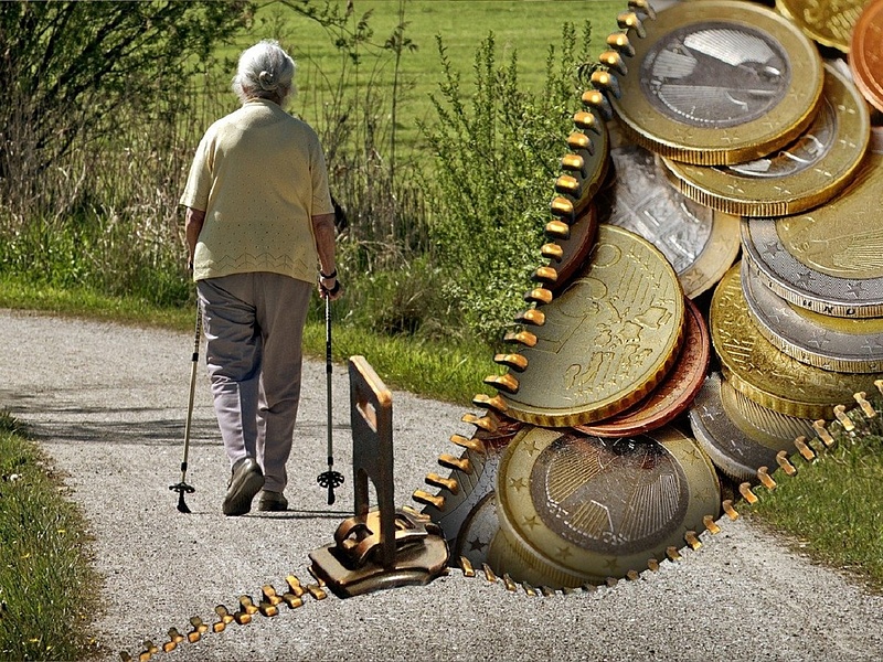 A nyugdíjak értékállóságának növelését követeli az MSZP