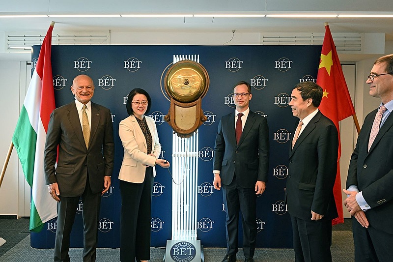 Egyetértési megállapodást írt alá a Budapesti Értéktőzsde és a China Construction Bank
