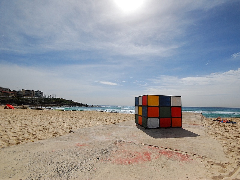 Kétmilliárdért már vihető is a budai Rubik-villa