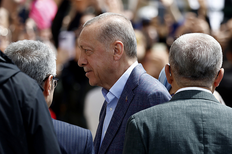 Erdogannak kedvezhet a harmadik jelölt elmaradása a török választások második fordulójában