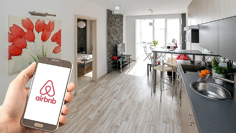 Jön a kamatmentes részletfizetés az Airbnb-re