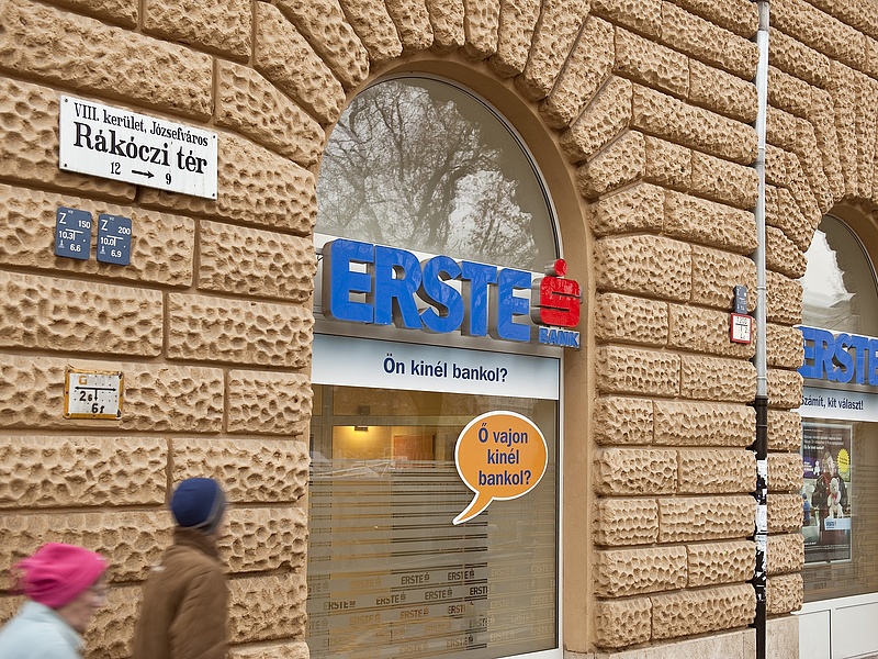 Technikai hiba sújtja az Erste Bankot, nem fog tudni utalni!