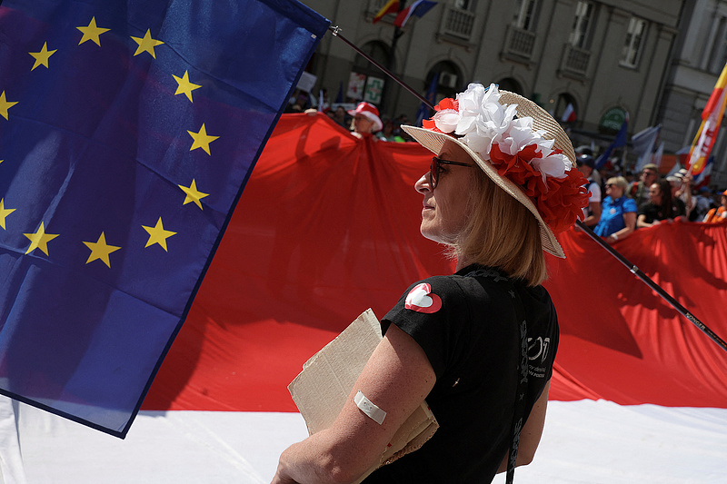 Újabb eljárást indít Lengyelországgal szemben az EU