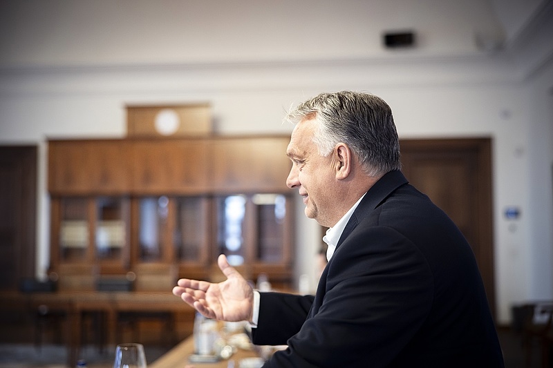 Orbán Viktor: Putyin stabil, háborús bűnösségről nem lehet beszélni