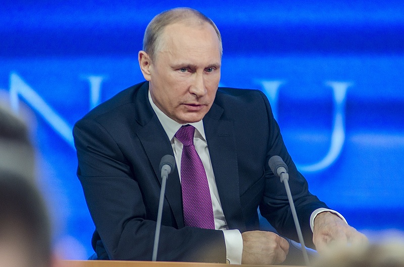 Meghiúsíthattak egy Putyin elleni merényletkísérletet
