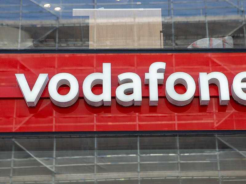 Döntött a bíróság, ki kell adni a Vodafone adásvételi szerződését