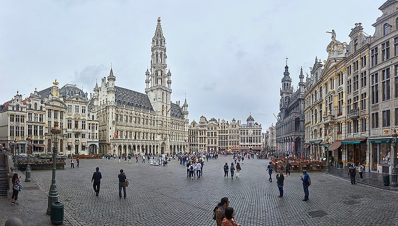 Jól bevásárolt a kormány: alaposan megugrott a brüsszeli villa ára