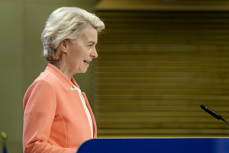 Két ügyvezető alelnök távozóban – válságban az Európai Bizottság?