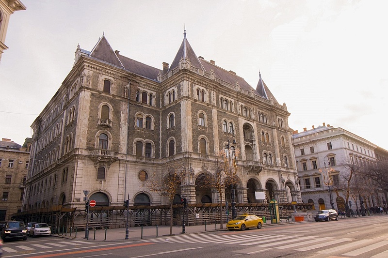 Új luxusszálloda jelent meg Budapesten, ezt már szinte lehetetlen fokozni