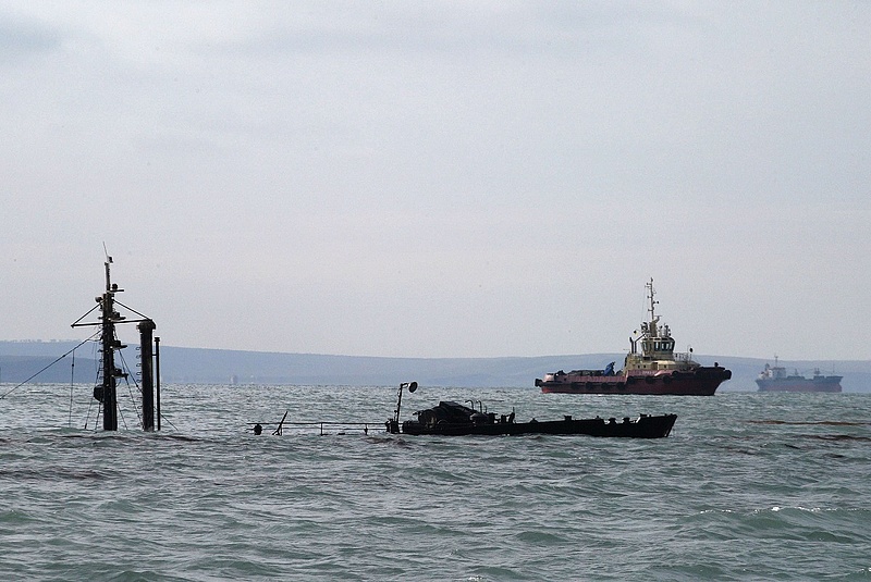 Harc a Fekete-tengerért: drónnal csaptak le az orosz tankerre 