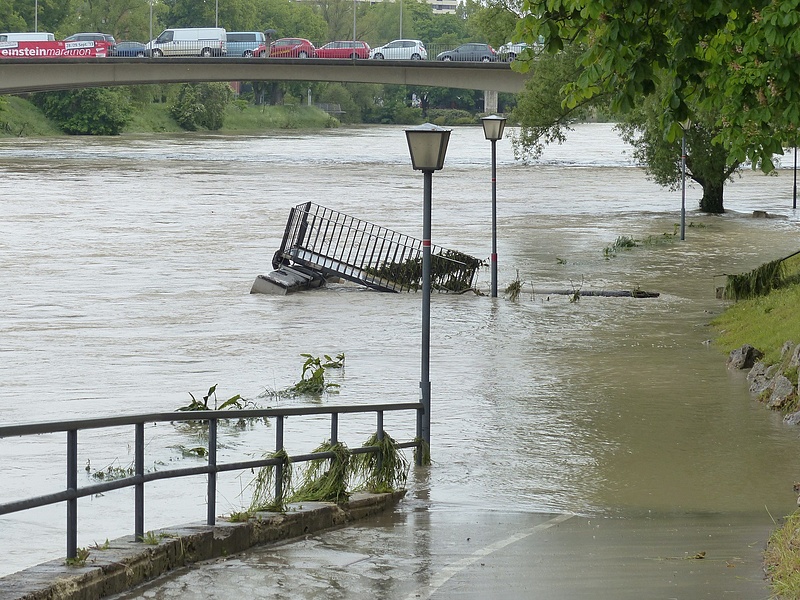 Olcsó árammal segíti az árvíz sújtotta családokat a szlovén kormány