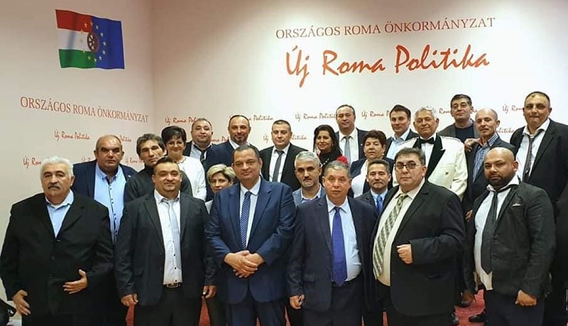 Végnapjait éli az Országos Roma Önkormányzat