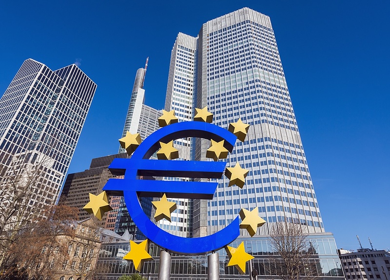 Kamatot emelt az eurózóna jegybankja