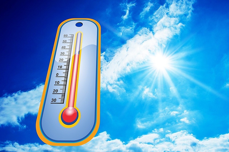 29 fok feletti napi átlag: hőségriadót adtak ki öt vármegyére