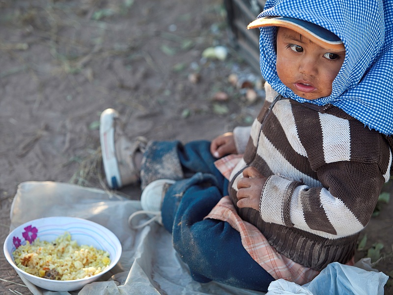 Nem kap pénzt az ENSZ, csökkenteni kell az afgán éhezők fejadagját