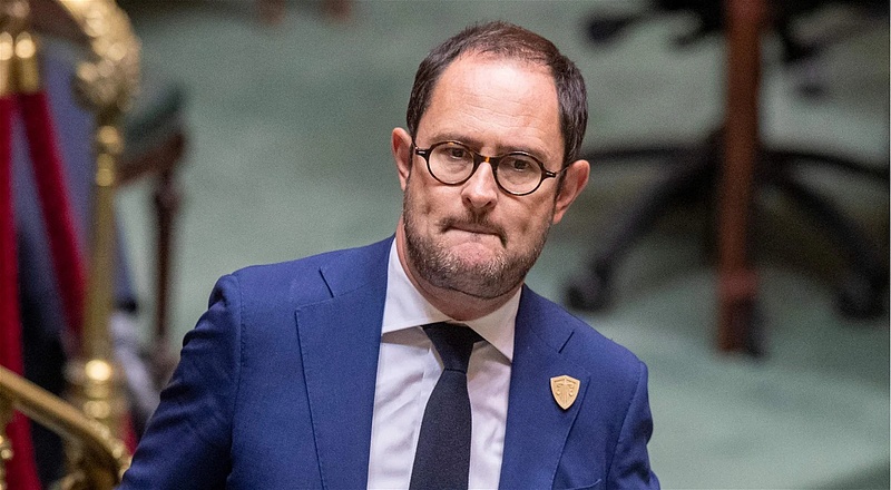 A belga miniszter visszavágott a Pipigate botrányban: Léggitáron játszottam!