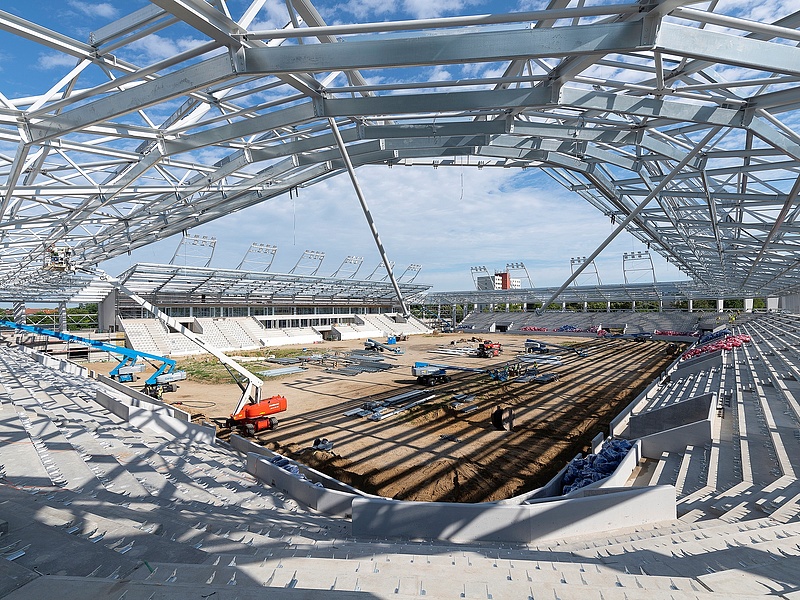 Tempósan halad a nyíregyházi stadion felújítása
