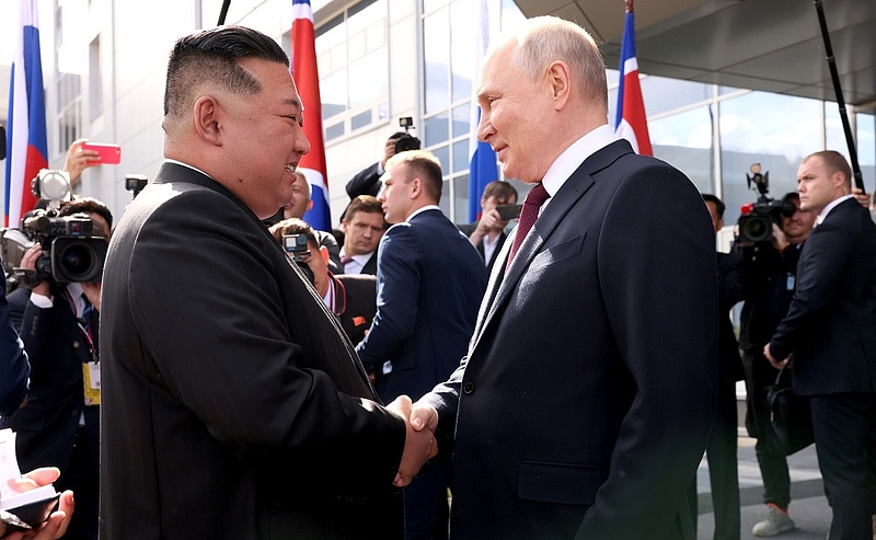 Kim és Putyin öribarik lettek: az orosz elnök elfogadta a meghívást Észak-Koreába