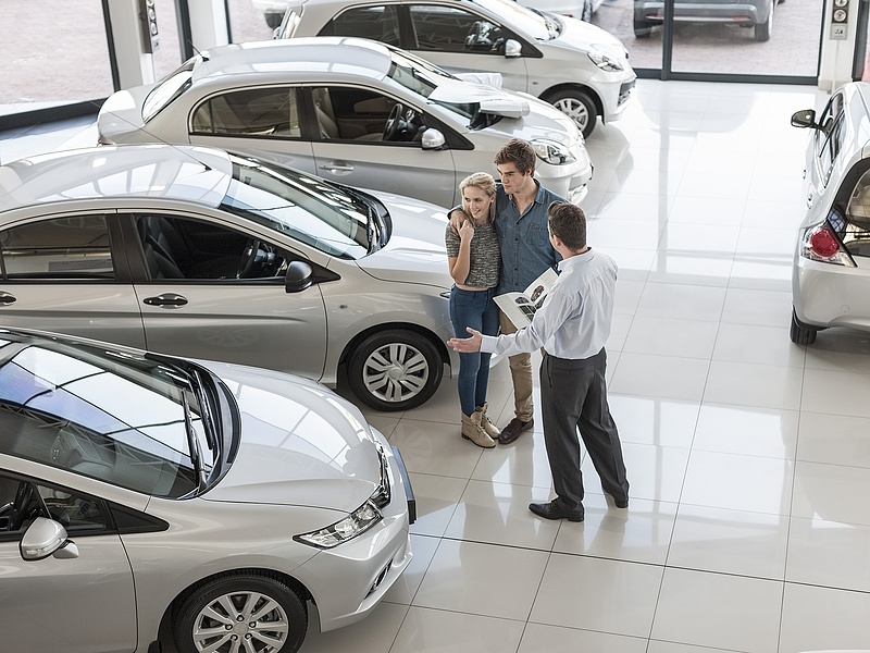 Autókereskedők figyelmébe: egyoldalúan nem emelhető az új jármű ára
