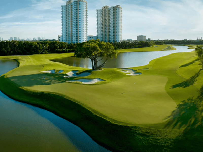 Exkluzív magán golfpálya nyílik Dél-Floridában, millió dolláros tagdíjjal