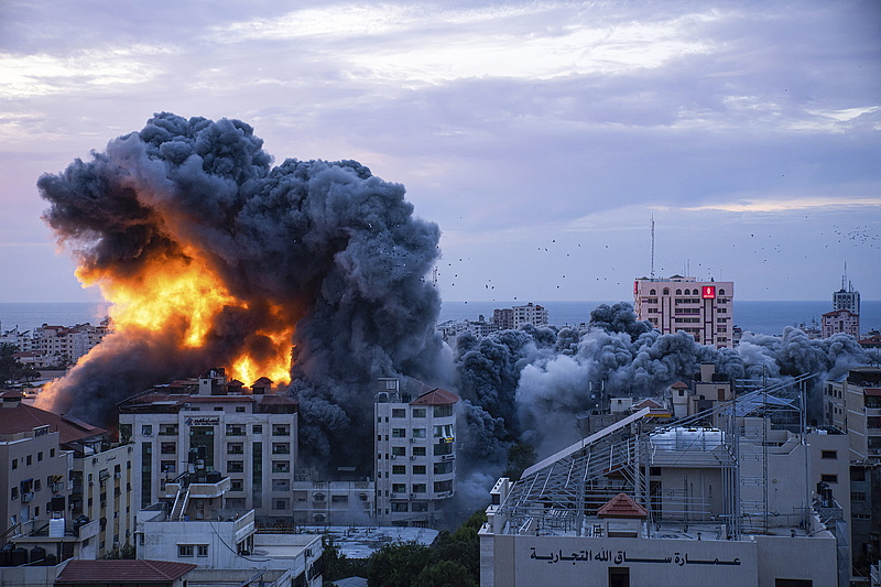 „Vadállatokkal harcolunk, ennek megfelelően cselekszünk″ – 300 ezer tartalékossal indul Gáza ostroma