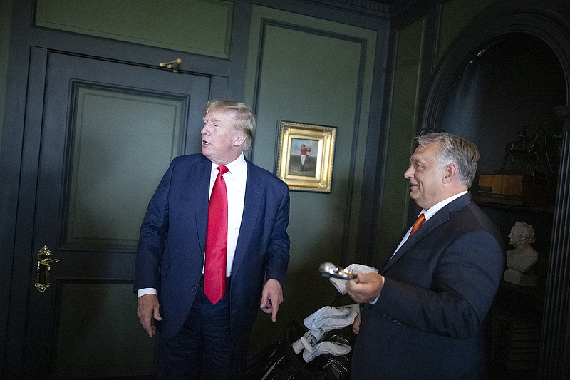 Ő a főnök, ez nem is kétséges - mondta Orbán Viktorról Donald Trump