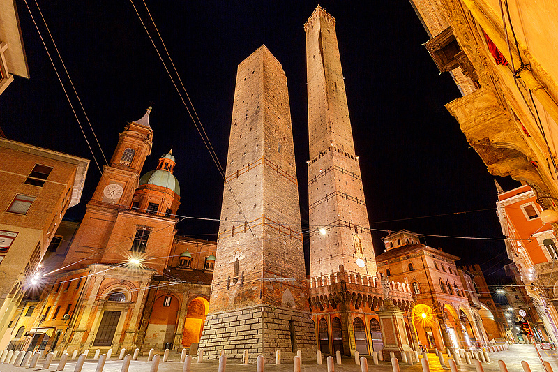 Végnapjait élheti ez a híres középkori olasz torony