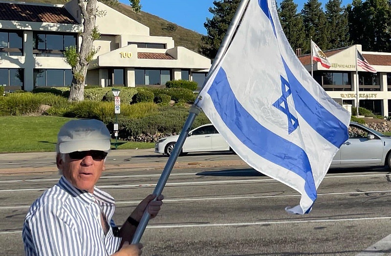 Halálos áldozata is van az Izrael-párti és palesztinbarát tiltakozók verekedésének Kaliforniában