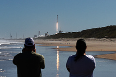 A SpaceX rakétájával küldtek finomságokat a Nemzetközi Űrállomásra