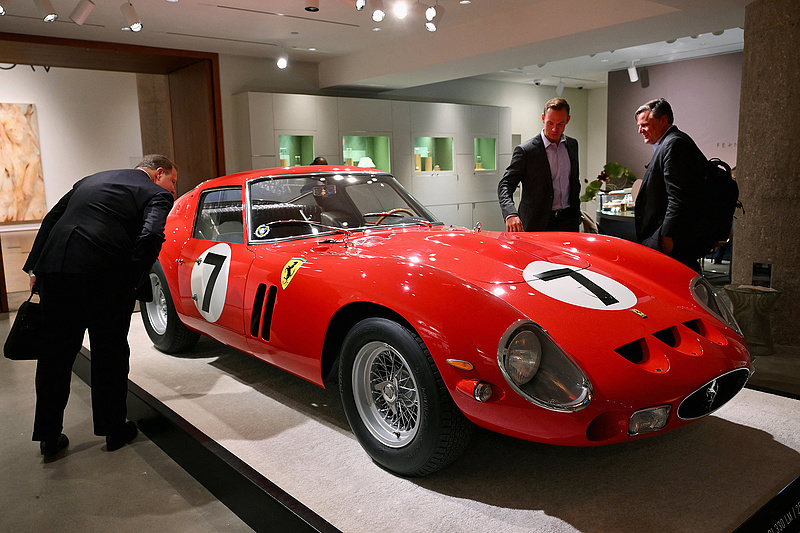 Csak 39-et gyártott belőle a Ferrari, most rekord áron árvereztek el egyet