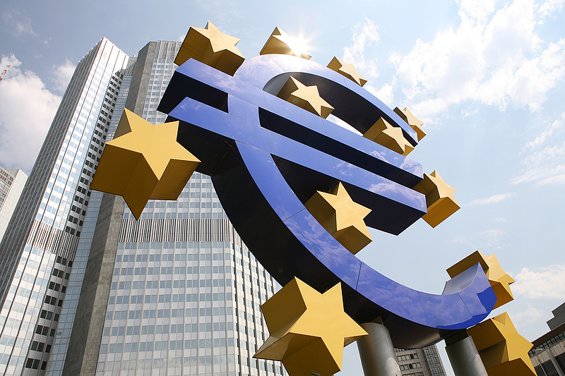 Gyengék az európai bankok, és ez az EKB ágát is húzza