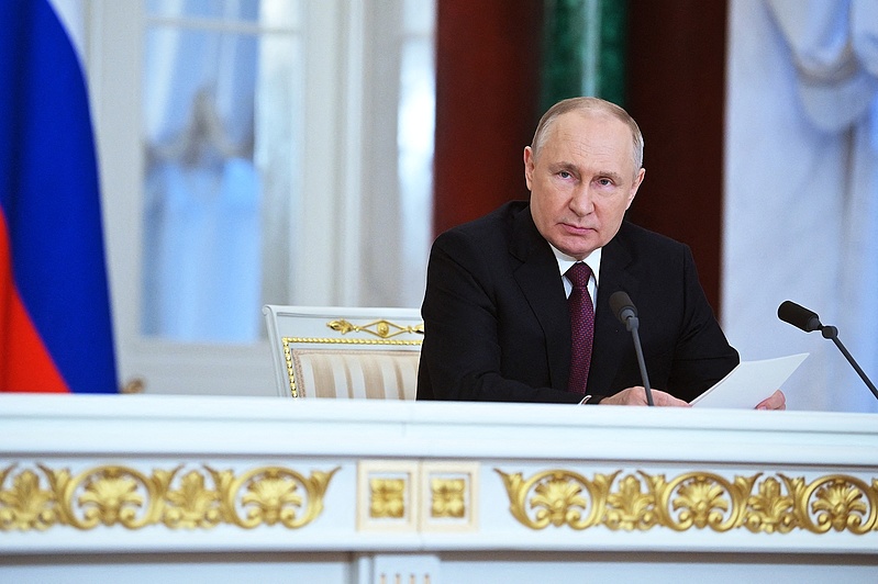 Putyin feldarabolásról beszélt, majd ledobta a szuverenitásbombát