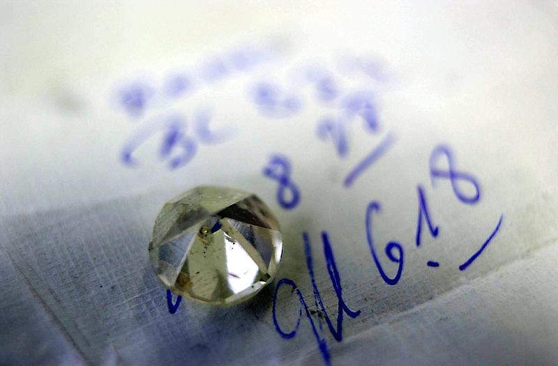 Hatalmas kárt okozna a belgáknak az orosz gyémántok kitiltása