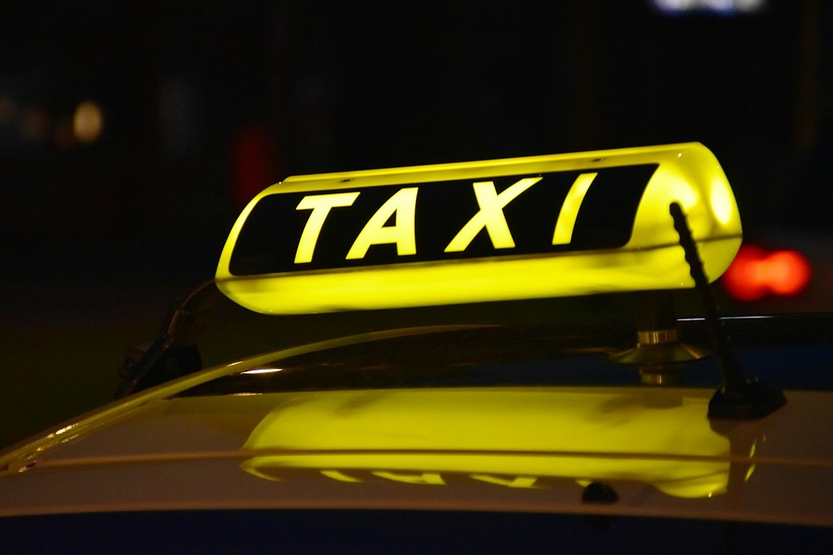 Figyelem, fontos változás jön a budapesti taxizásban