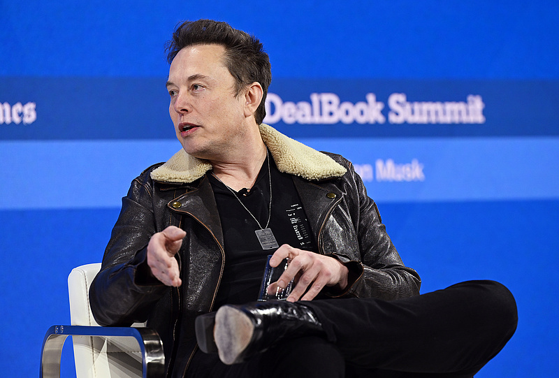 Elon Musk ordenáré módon akadt ki a hirdetőkre
