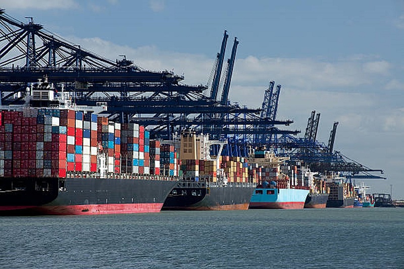 Kereskedelmi hajókat ért támadás a Vörös-tengeren