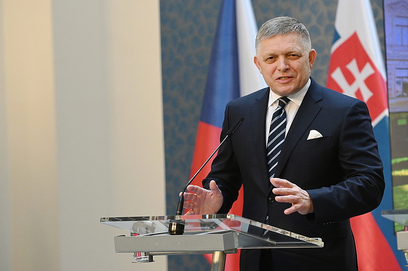 Szlovákia is bukhatja az uniós pénzeket Fico miatt
