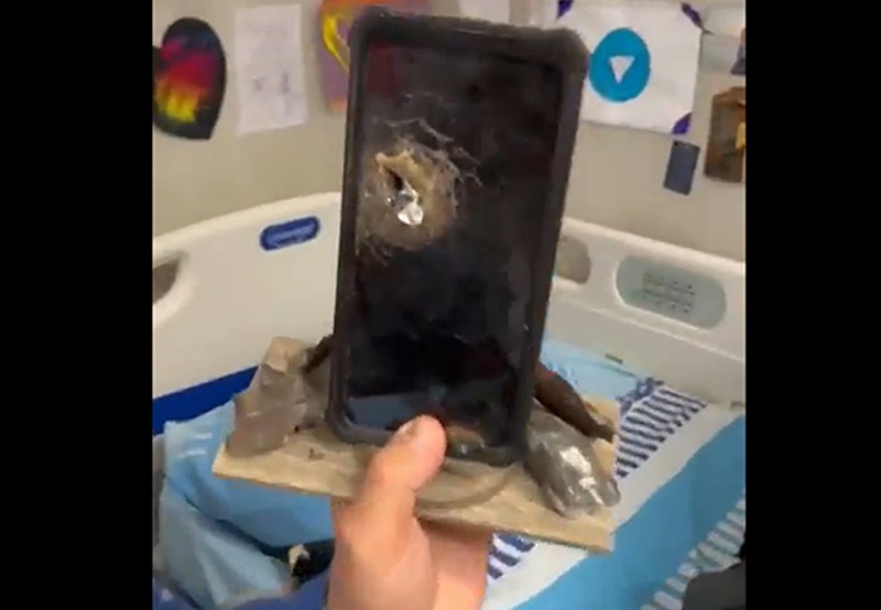 Golyóálló iPhone mentette meg egy katona életét