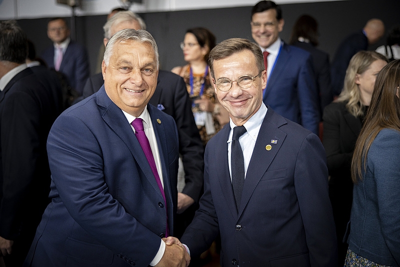 Lépéskényszerbe került a magyar miniszterelnök