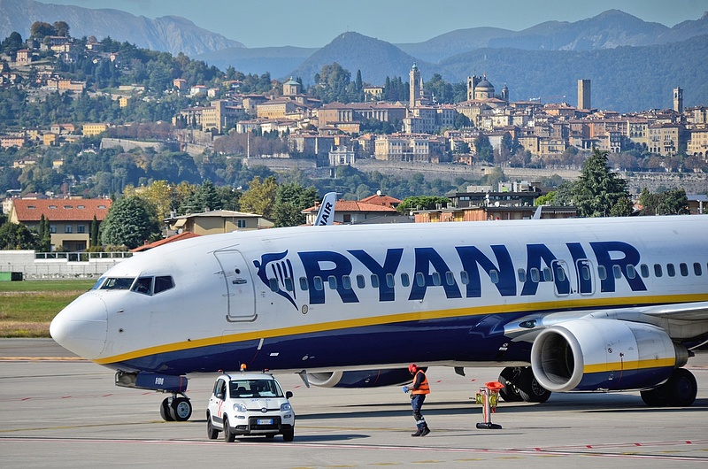 Váratlan bejelentést tett a Ryanair: nagy fordulat jön a fapados közlekedésben
