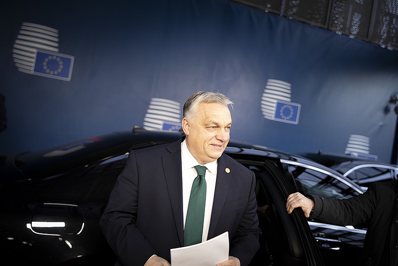 A magyar kormányfő beadta a derekát, a spanyol alsóház beleállt a vitás kérdésbe