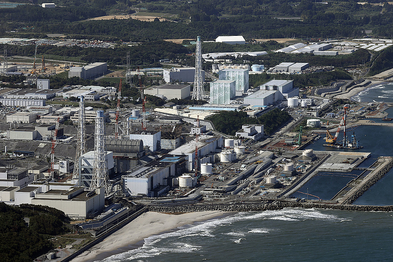 Hat tonna radioaktív víz szivárgott el a Fukusimai erőműnél 