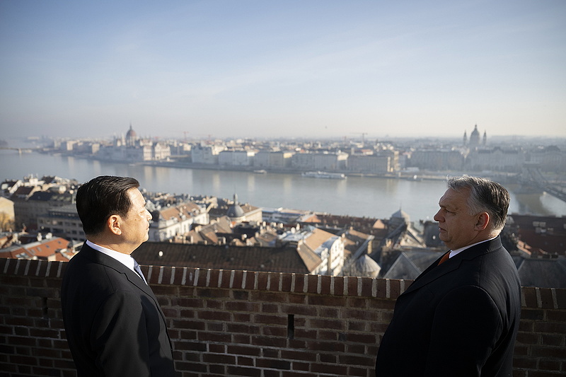 Szokatlan ajánlatot tett Kína a magyaroknak
