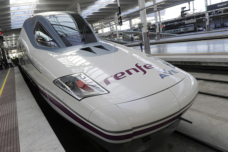 Egyre közelebb vagyunk ahhoz, hogy magyar kézbe kerüljön a spanyol vasútóriás